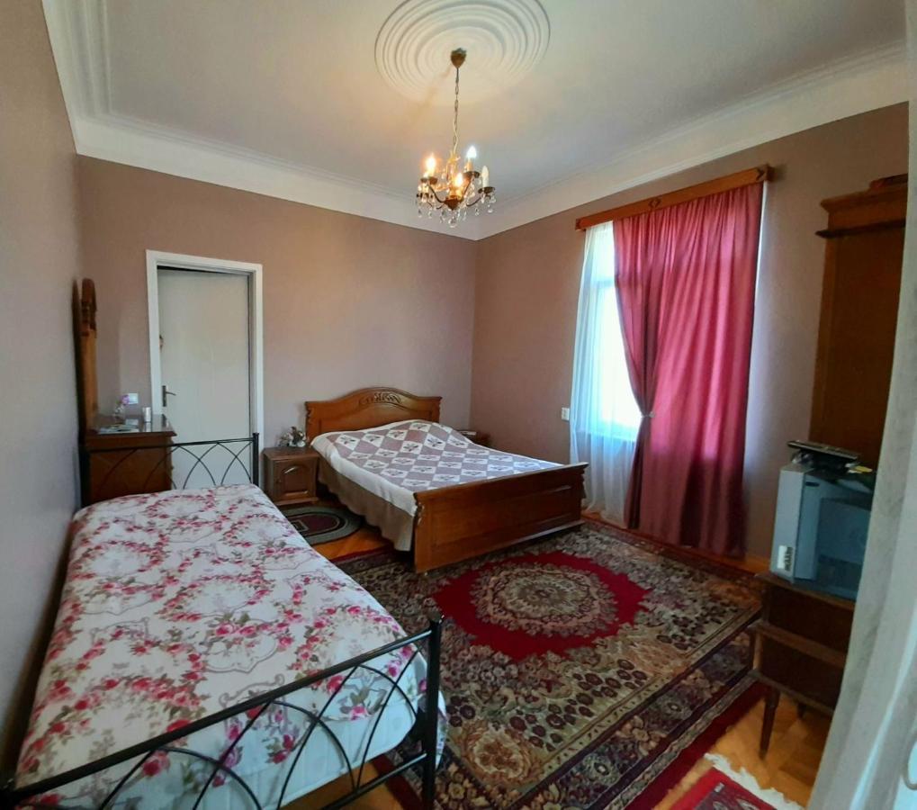 Hotel Kemeni Garden Batumi Esterno foto