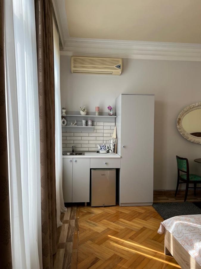 Hotel Kemeni Garden Batumi Esterno foto